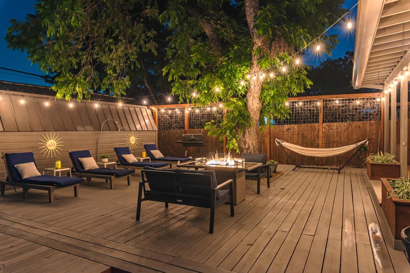 Serene Pool & Firepit In Stunning Home By Airport San Antonio Ngoại thất bức ảnh