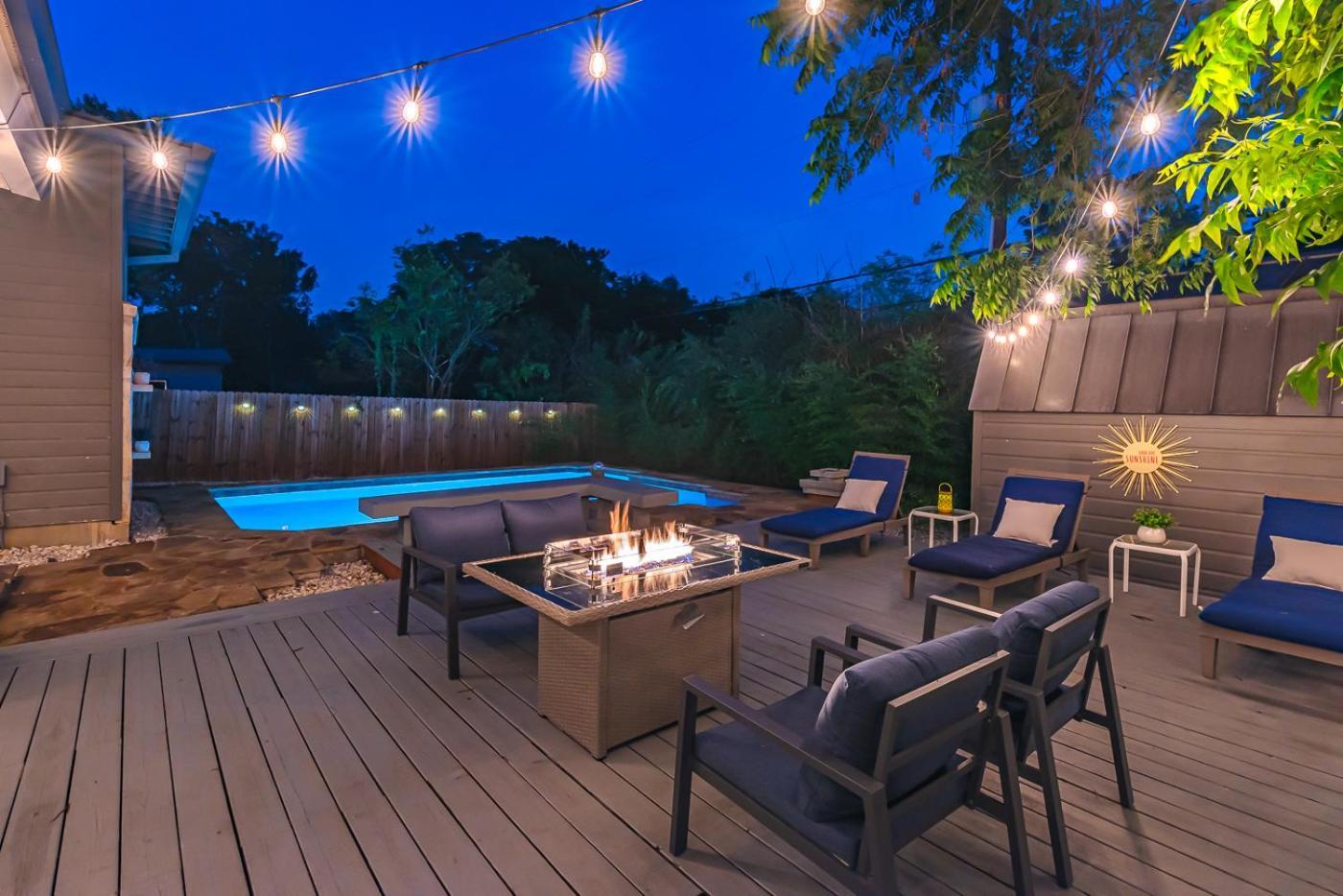 Serene Pool & Firepit In Stunning Home By Airport San Antonio Ngoại thất bức ảnh