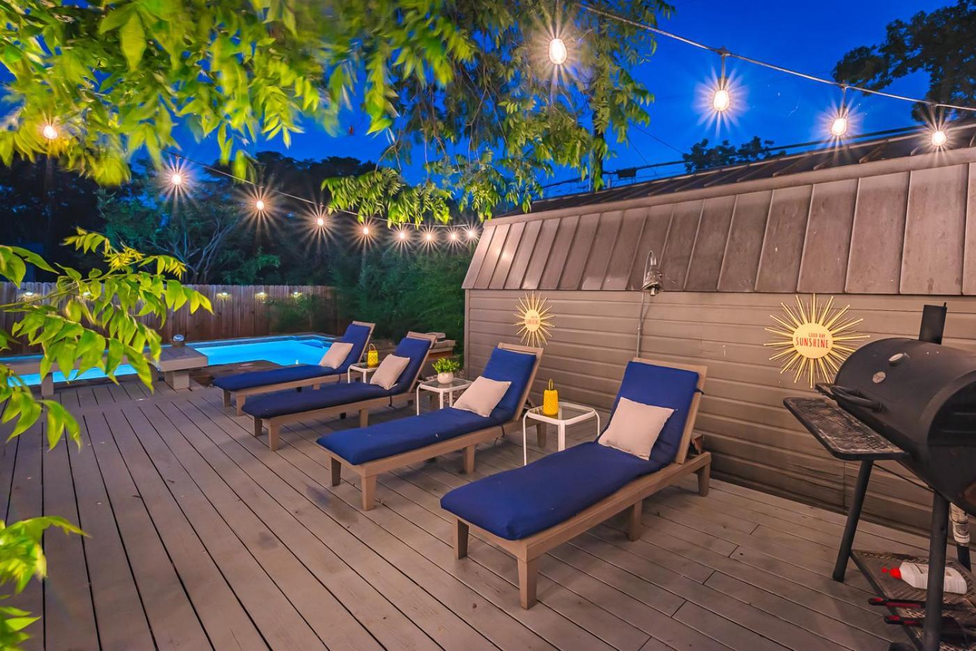 Serene Pool & Firepit In Stunning Home By Airport San Antonio Ngoại thất bức ảnh