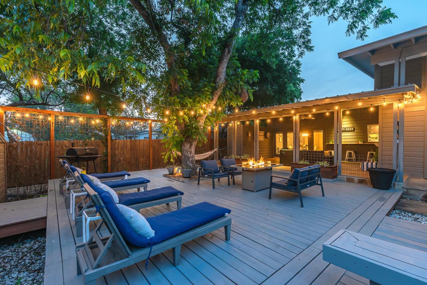 Serene Pool & Firepit In Stunning Home By Airport San Antonio Ngoại thất bức ảnh